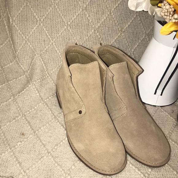 beige brown only $10 Each 1 color are Available - Picture 7 of 7